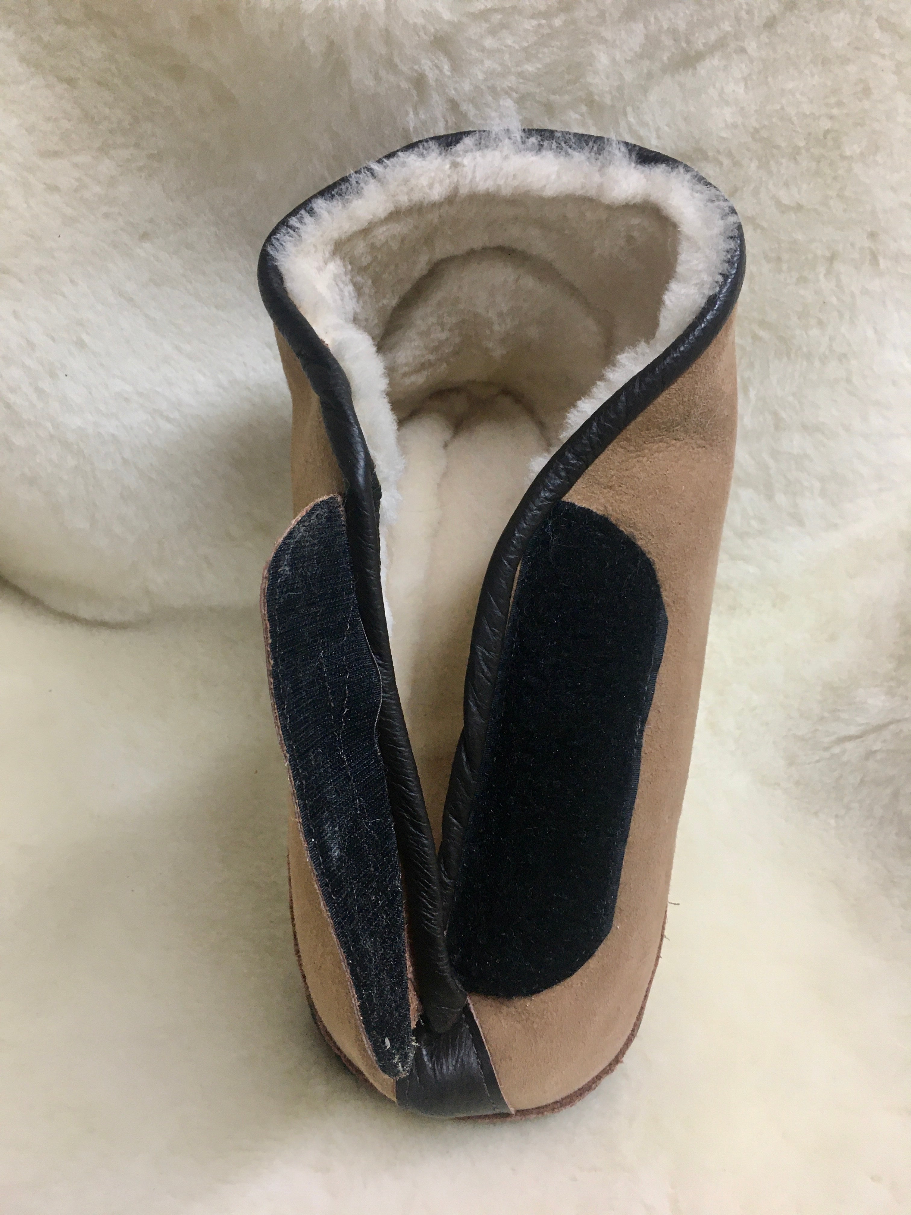Sheepskin sales chelsea boots